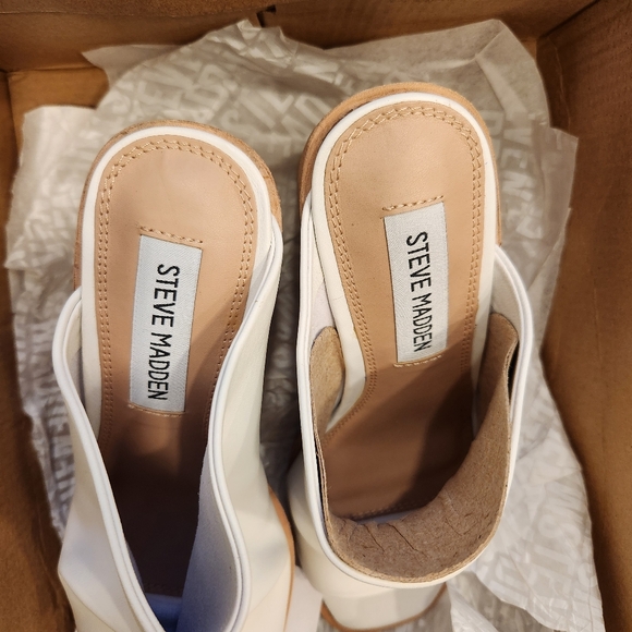 Steve Madden Cru Mule White Leather Heel - Picture 9 of 9